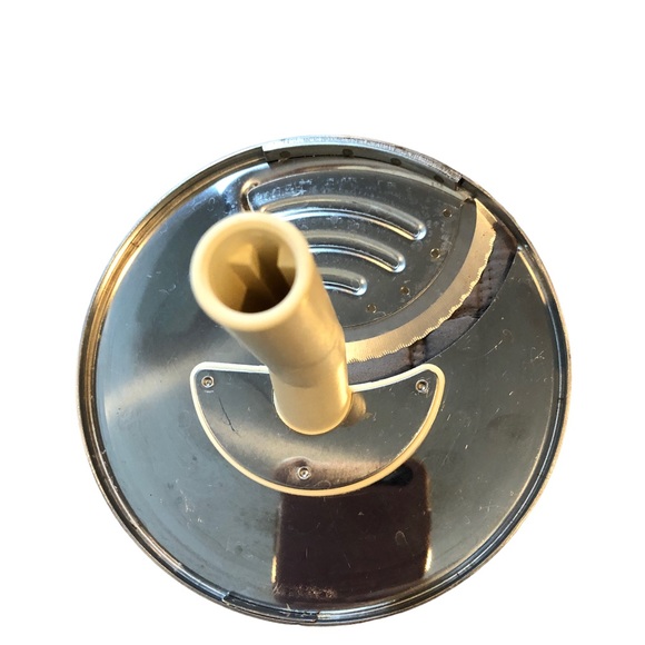 Cuisinart Slicing Disc for DLC 8 thick w ridges Made in Japan 3x3 MM - Picture 2 of 3